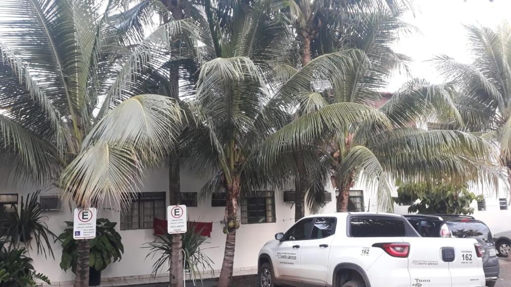 Califórnia Hotel Tangara da Serra