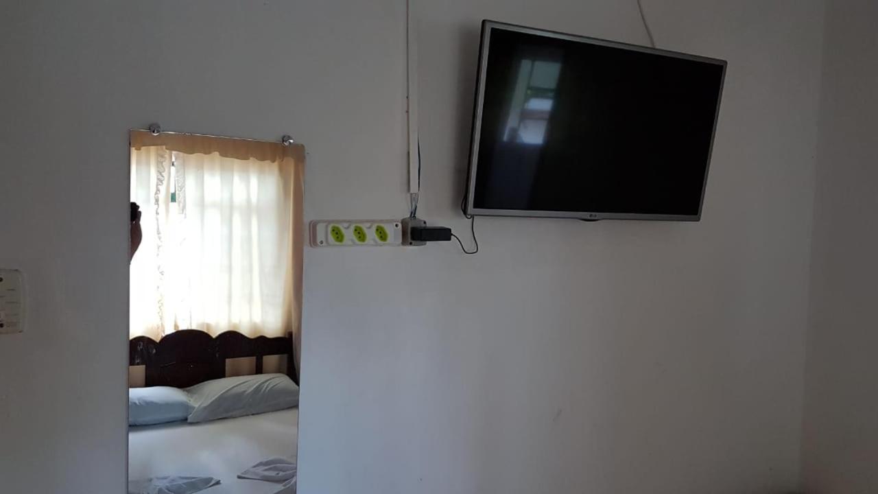 Califórnia Hotel *